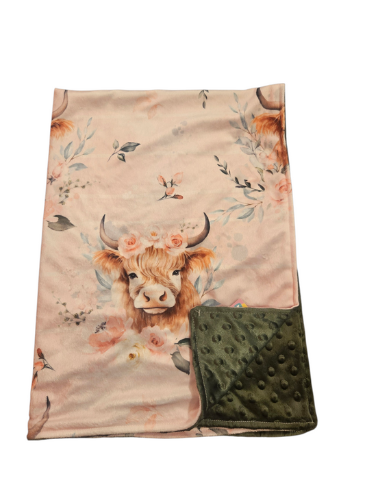 Couverture minky vache highland rose