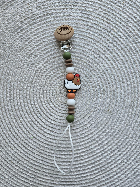 Attache-suce - poule (collaboration Création Maman ourse) précommande mi-septembre